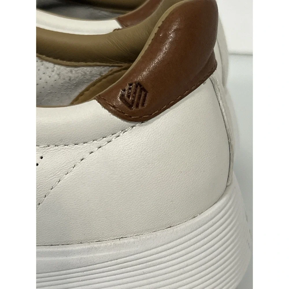 Johnston & Murphy Men's Size 11 Ackerson Plain Toe‎ White Leather Oxford Shoes